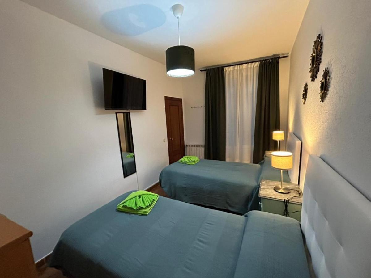 Habitaciones Figueroa Madrid Eksteriør billede